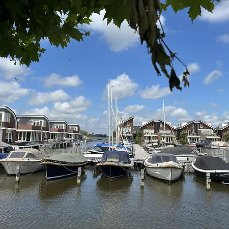 Holiday home De Woude By Interhome *