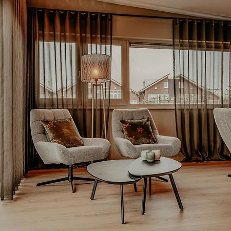 De Woude By Interhome