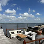 De Woude By Interhome Feriepark *