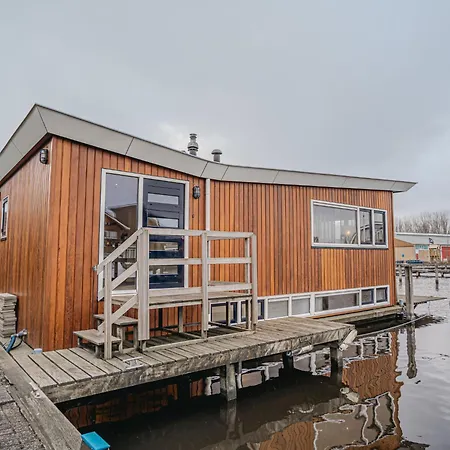 De Woude By Interhome *